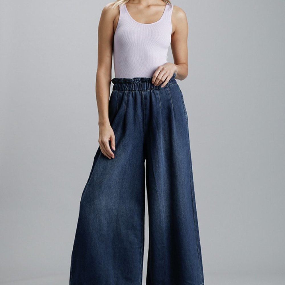NWT Umgee Paperbag Wide Leg Denim Jeans